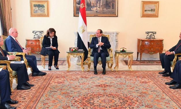 السيسي لألمانيا: مصر تدعم استقرار ليبيا
