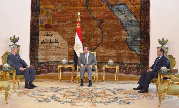السيسي وحفتار يناقشان الأزمة الليبية في القاهرة
